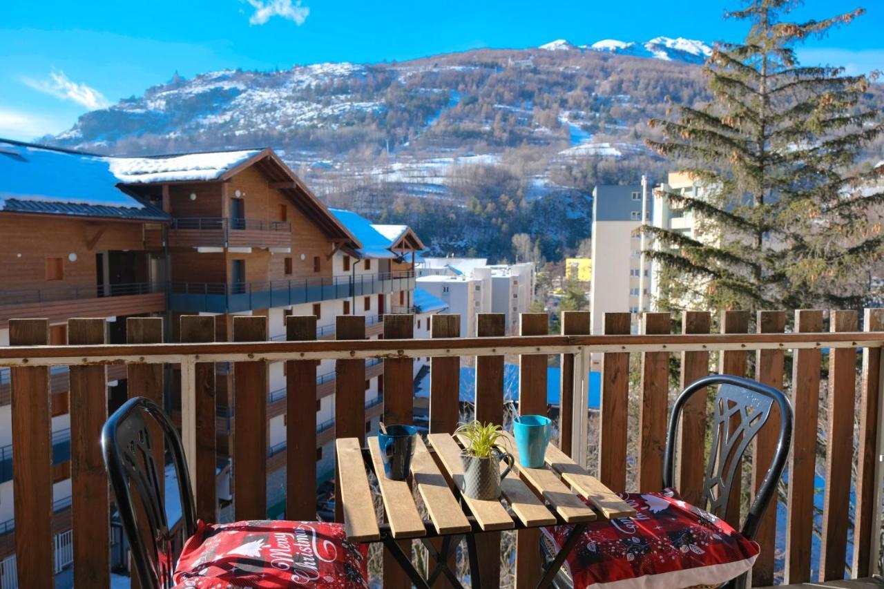 Briancon - Serre Chevalier 1200 - Joli Appartement - Face Aux Pistes En Centre Ville Zewnętrze zdjęcie